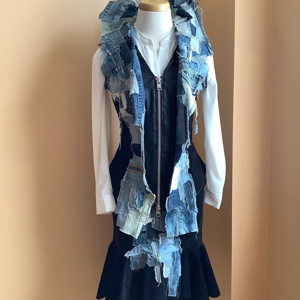 LOVEMATTERS Designer Black Corduroy & Patchwork Denim Hourglass Vest Size S - Picture 4 of 16